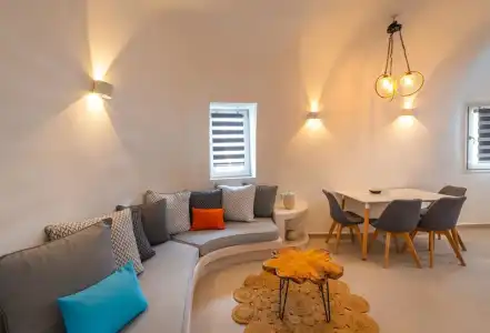 Santoterra Antigua Suites - 4