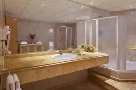 Sea Star Beau Rivage - 8