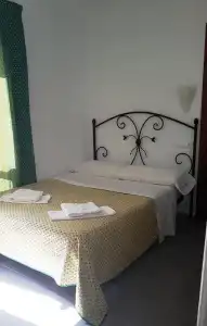 Hostal Isabel - 40