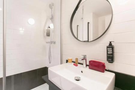 ibis Avignon Sud - 81