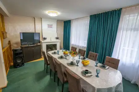 Shymbulak Resort House - 32