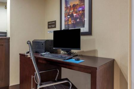 Comfort Suites Raleigh Walnut Creek - 6