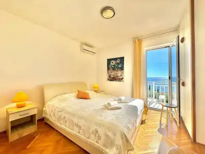 Sun Rose Apartments - 130