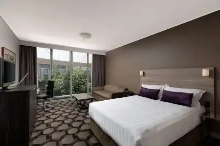 Rydges Canberra - 37