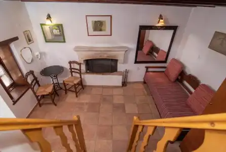 Goulas Traditional Guesthouse - 5