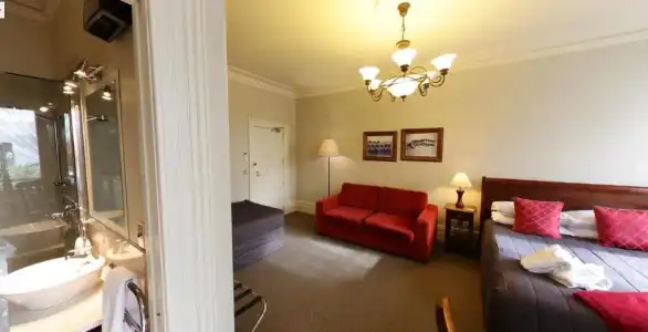 Merivale Manor - 96