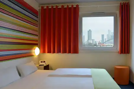 B&B Frankfurt-Niederrad - 2