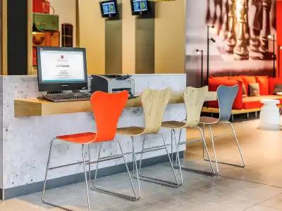 ibis Frankfurt Airport - 13