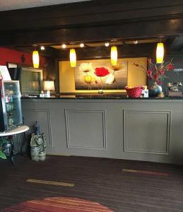 Fairview Inn Airport - 24
