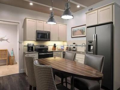 Waterline Villas & Marina, Autograph Collection - 155