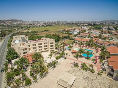 Crown Resorts Henipa - 18