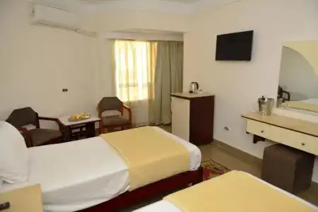Regency Alexandria - 33