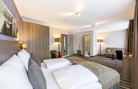 Leonardo Nürnberg - 2