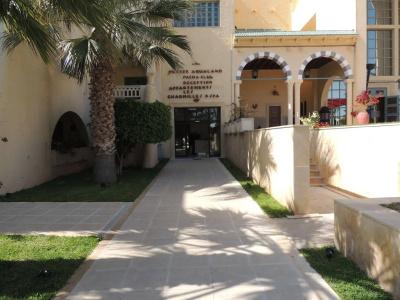 Suites les charmilles & spa - 0