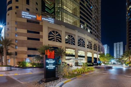 Grand Millennium Al Wahda and Executive Apartments Abu Dhabi - 34