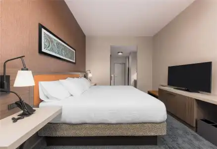 Hilton Garden Inn Chicago Central Loop - 18