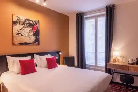 Hôtel Helussi - 51