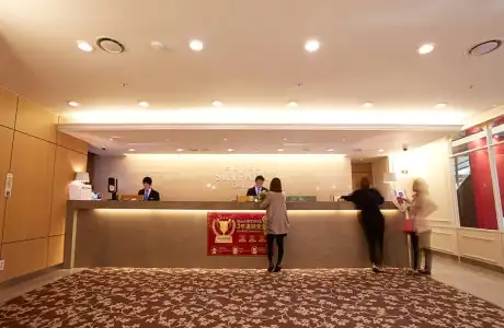 Skypark Central Myeongdong - 19
