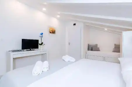 Villa Babilon - 99