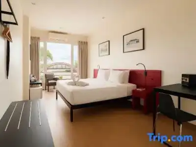 River View Residence - 53