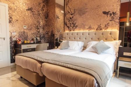 Adelaide Suite Dreams - 49