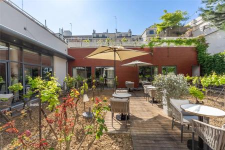 Doubletree by Hilton Paris Boulogne - 24