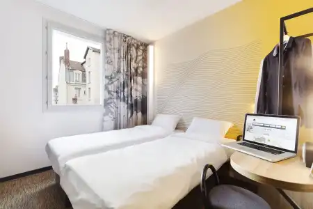 B&B Reims Bezannes - 2