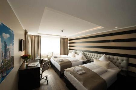 Skyline City Frankfurt - 1