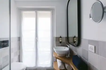 Le petit Cosy Hôtel - 8