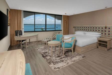 The Oyster Bay Suites - 34