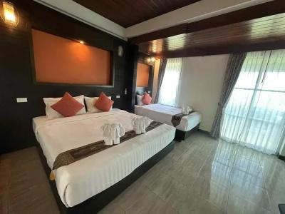 The Sea At Lanta - 51
