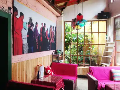 Cloudland International Youth Hostel - 20