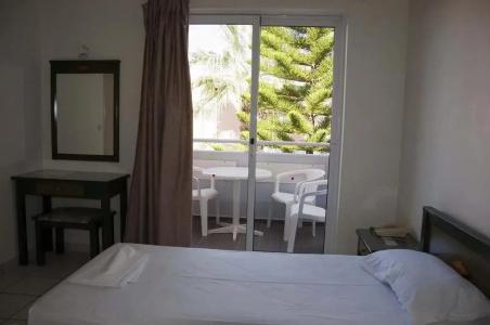 Mediterranea Apartments - 4