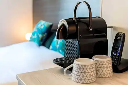 Hôtel ROSA - Bordeaux Centre Gare Saint Jean - 59