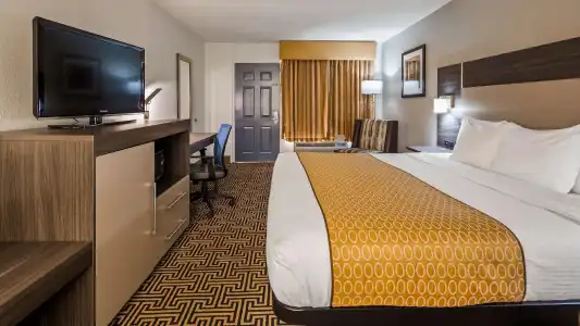 Best Western Central Inn - 58