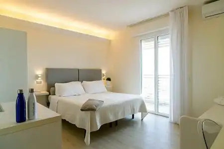 Kiss Beachfront & Restaurant - 24