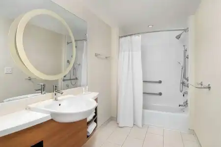 SpringHill Suites by Marriott Chattanooga Downtown/Cameron Harbor - 44