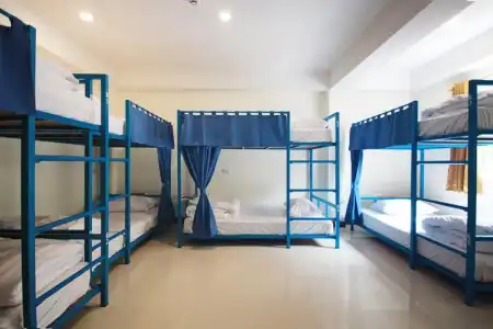 Happy Hostel - 31