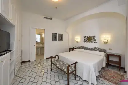 Belvedere - 2