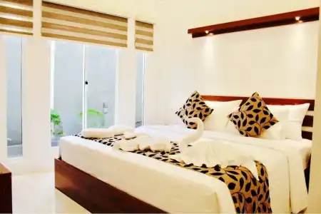 8 Plus Motels - 34