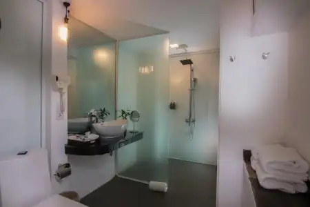 Elysium Suite - 32