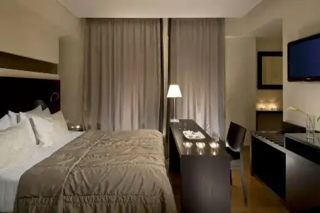 O&B Athens Boutique - 164