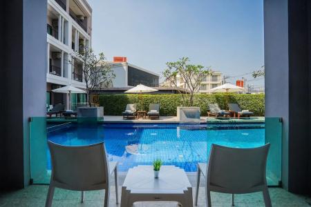 J Residence - 118