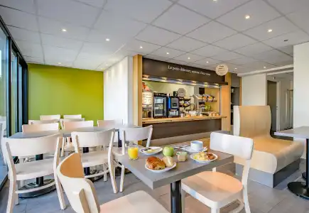 B&B Nîmes Ville Active - 12