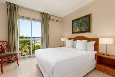 Resort Ramada & Suites by Wyndham Costa del Sol - 114