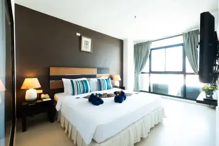 Vogue Pattaya - 1
