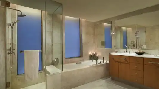The Ritz-Carlton Executive Residences - 22