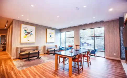 Holiday Inn Express & Suites Charlotte - South End by IHG - 17