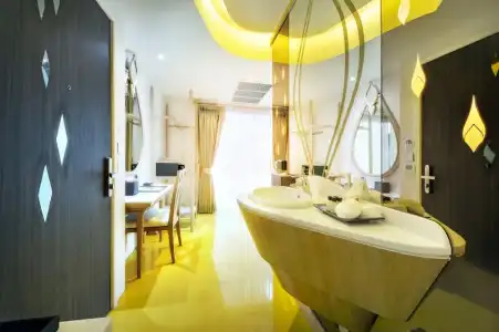 Anajak Bangkok - 84