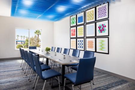 Holiday Inn Express Las Vegas - Stadium Area by IHG - 25